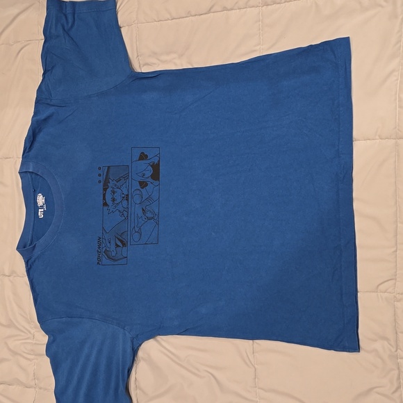 Pokemon Master x Uniqlo blue t-shirt Pokemon Size: L. NWOT - Picture 1 of 4
